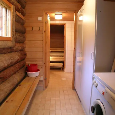 Satu 31, Kahden Makuuhuoneen Kelomoekki Syoetteellae, Valaistun Ladun Vieressae * Syöte