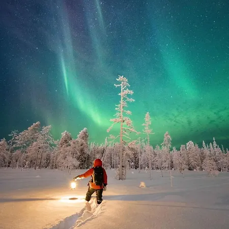 Satu 31, Kahden Makuuhuoneen Kelomoekki Syoetteellae, Valaistun Ladun Vieressae Vakantiehuis